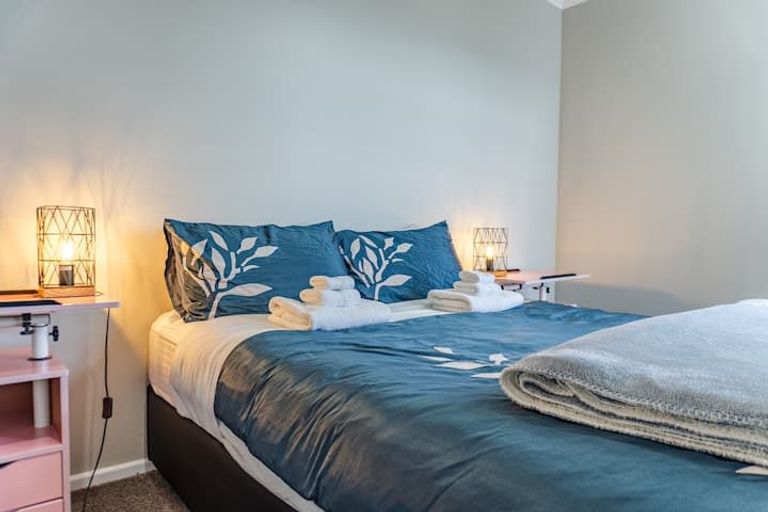 Photo of property in 94 Nicholson Road, Khandallah, Wellington, 6035