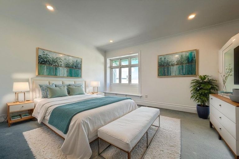 Photo of property in 8 Lower Watt Street, Wadestown, Wellington, 6012