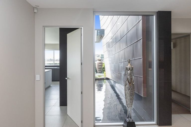 Photo of property in 50 Longhurst Terrace, Cashmere, Christchurch, 8022