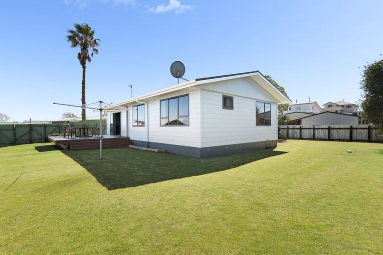 Photo of property in 252 Pukehina Parade, Pukehina, Te Puke, 3189