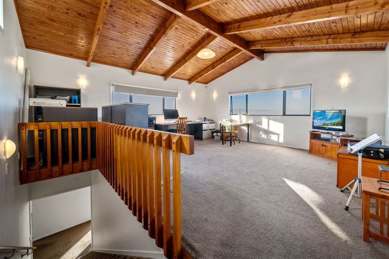 Photo of property in 161 Glenvar Road, Long Bay, Auckland, 0630