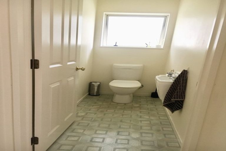 Photo of property in 3/16 Moenui Avenue, Orewa, 0931