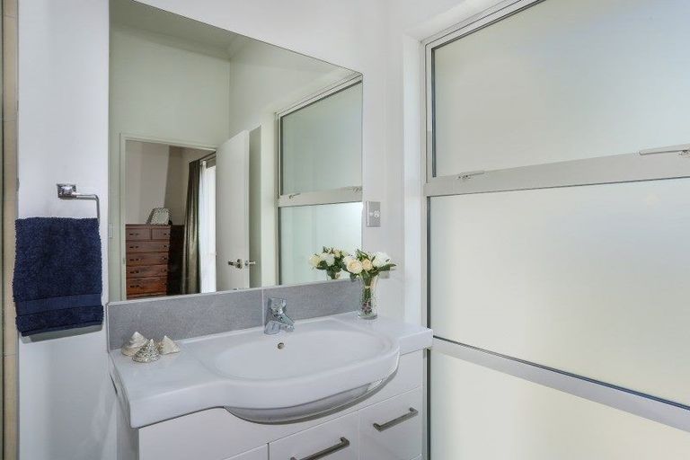 Photo of property in 27 Hakawai Avenue, Takanini, 2112