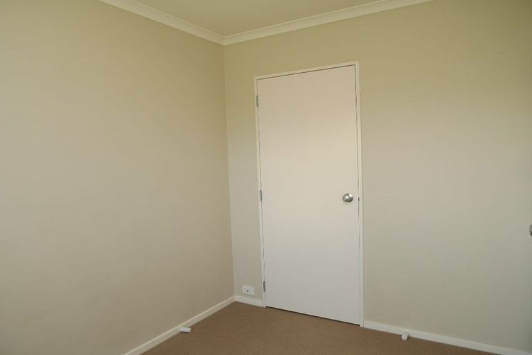 Photo of property in 4 Monarch Place, Paraparaumu Beach, Paraparaumu, 5032