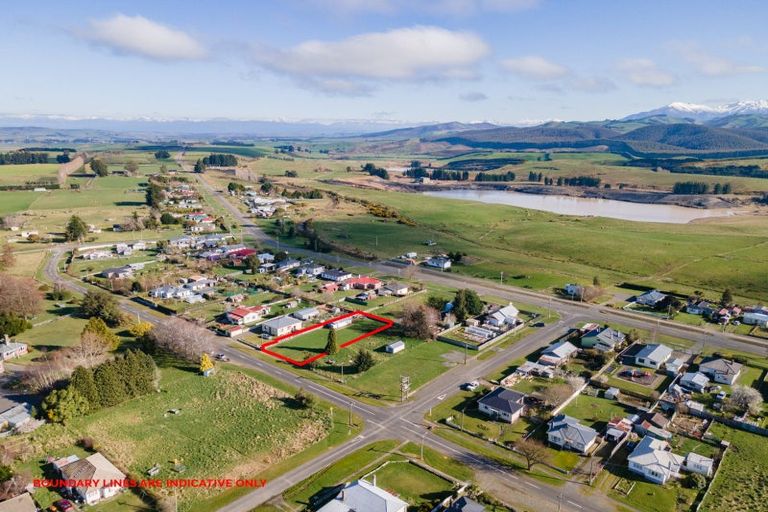 Photo of property in 60 Hastings Street, Ohai, 9635