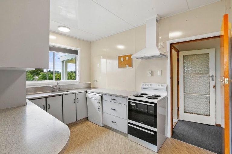 Photo of property in 100 Hurford Road, Hurford, New Plymouth, 4374