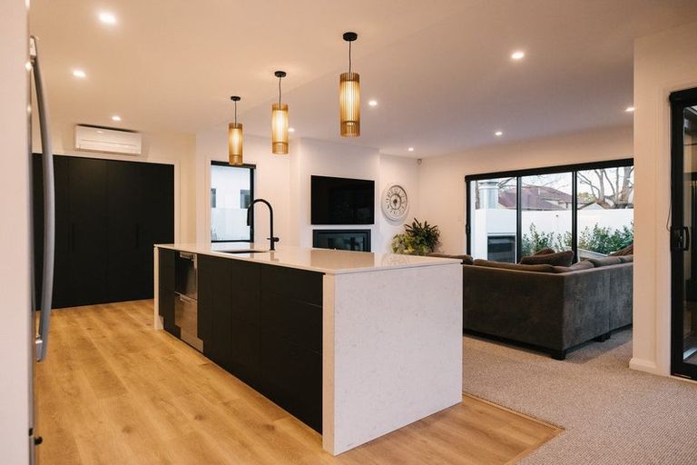 Photo of property in 451a College Street, Hokowhitu, Palmerston North, 4410