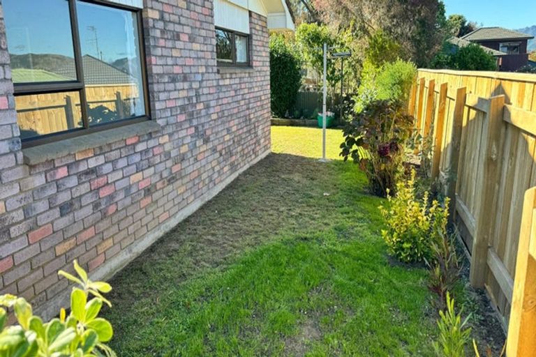 Photo of property in 56 Gray Avenue, Paraparaumu Beach, Paraparaumu, 5032