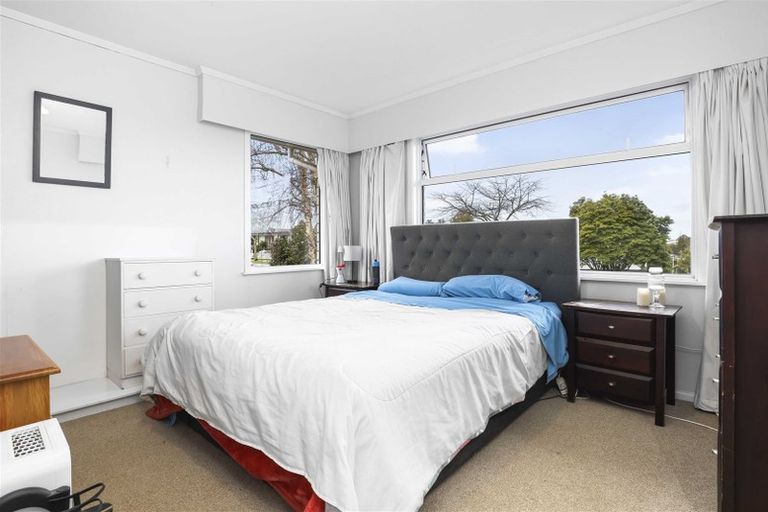 Photo of property in 70 Pohutukawa Drive, Pukete, Hamilton, 3200
