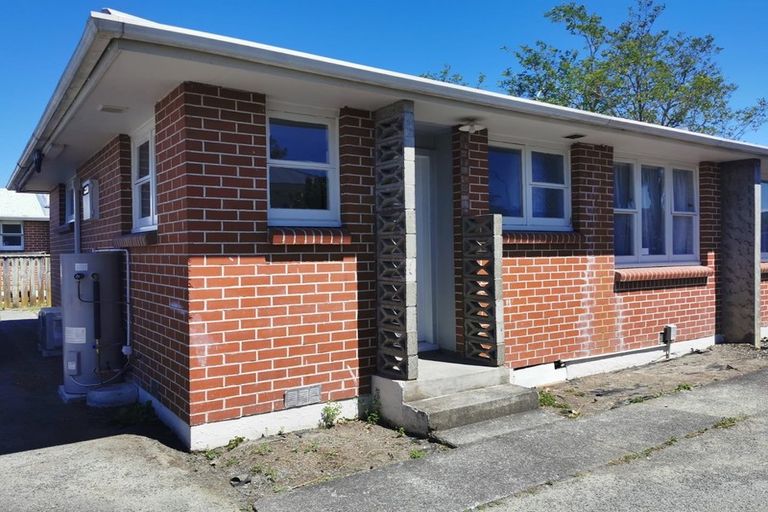 Photo of property in 1/548 Fergusson Drive, Trentham, Upper Hutt, 5018