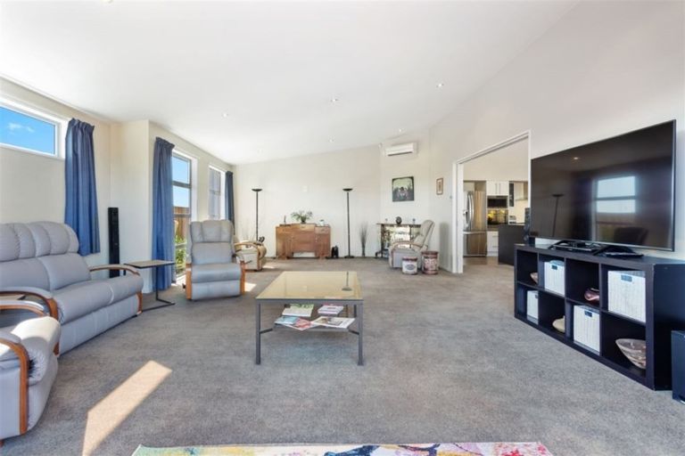 Photo of property in 7 Waipara Road, Pegasus, 7612