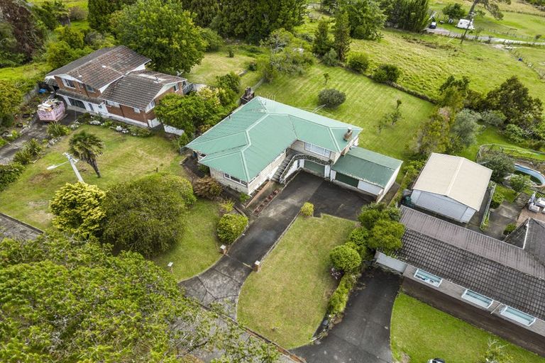 Photo of property in 462 Don Buck Road, Massey, Auckland, 0614