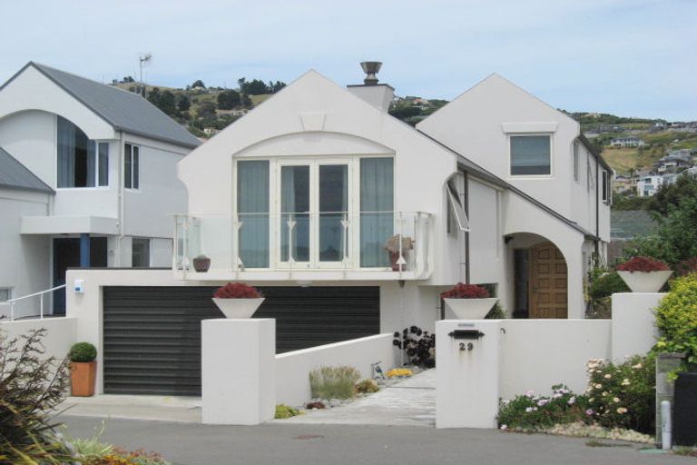 Photo of property in 29 Beachville Road, Redcliffs, Christchurch, 8081
