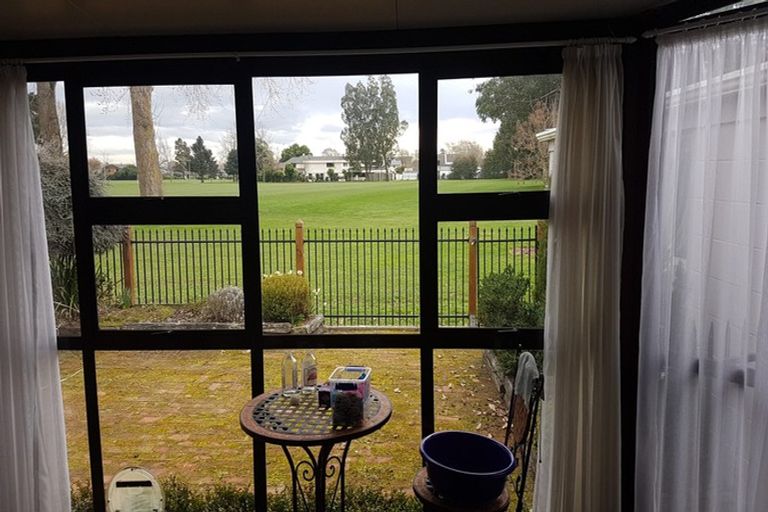 Photo of property in 3 Farnham Place, Ilam, Christchurch, 8041