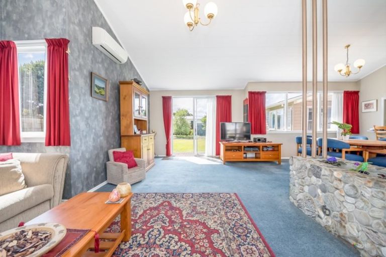 Photo of property in 34a Fairfield Avenue, Fairfield, Lower Hutt, 5011