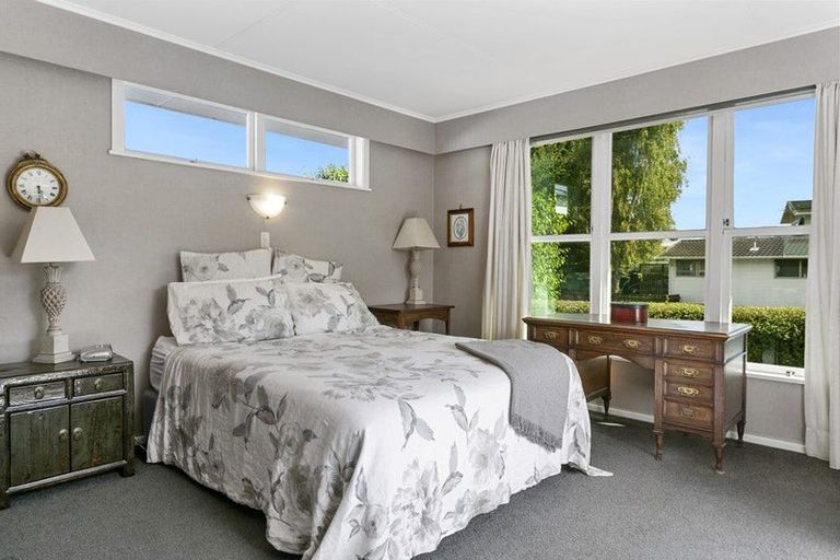 Photo of property in 2/79 Taupo View Road, Taupo, 3330
