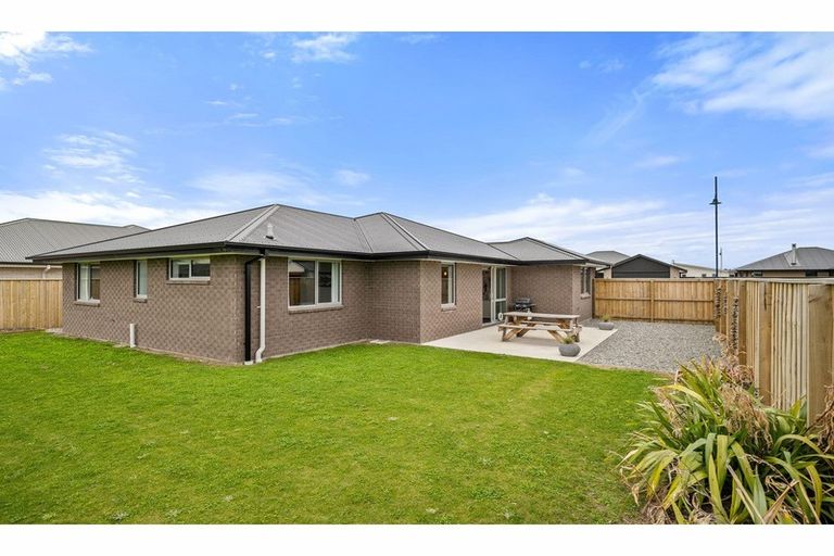 Photo of property in 7 Katipo Way, Pegasus, 7612