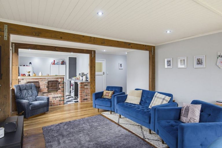 Photo of property in 2 Margaret Street, Shannon, 4821