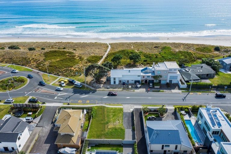 Photo of property in 8a Oceanbeach Road, Mount Maunganui, 3116