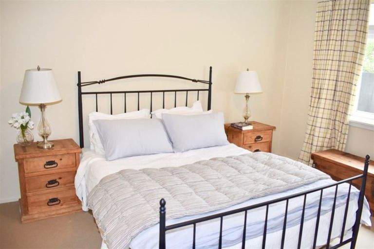 Photo of property in 129 Innes Road, St Albans, Christchurch, 8052