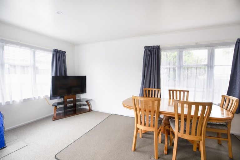 Photo of property in 14 James Foley Avenue, Pirimai, Napier, 4112