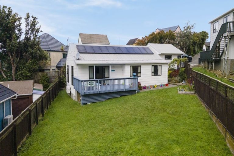 Photo of property in 2/79 Cunliffe Street, Churton Park, Wellington, 6037