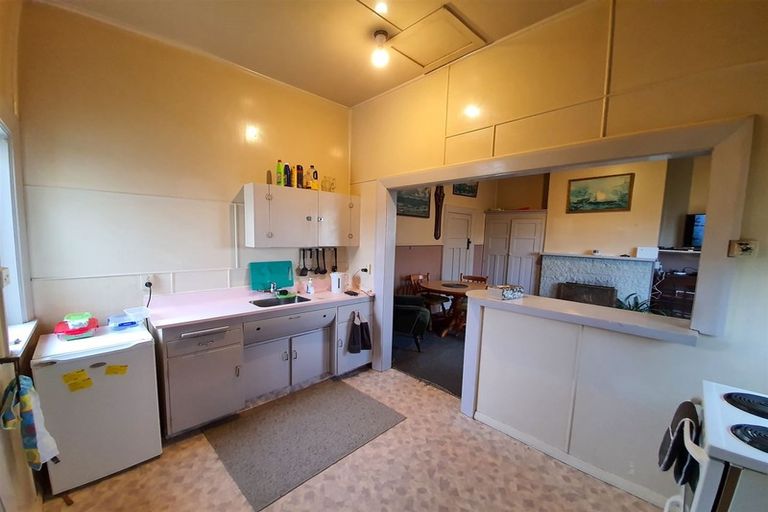 Photo of property in 17 George Street, Waimate, 7924