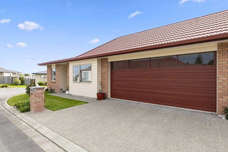 Photo of property in Trackside Villas, 27/91 Mako Mako Road, Levin, 5510