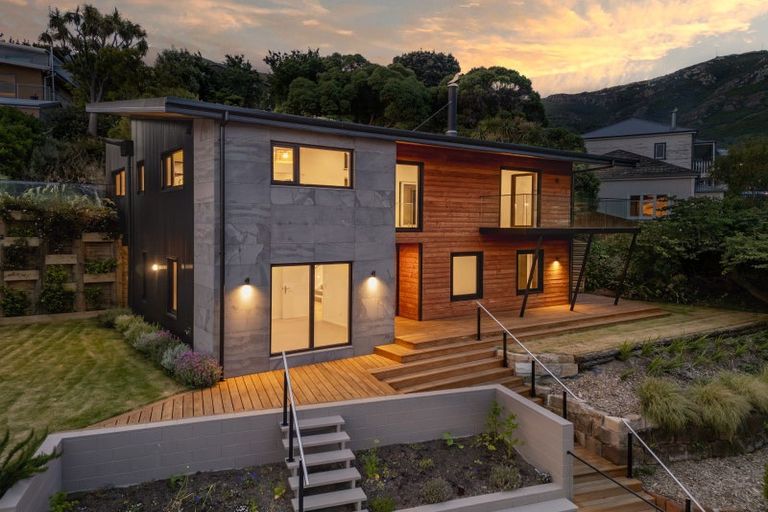 Photo of property in 43 Jacksons Road, Lyttelton, 8082