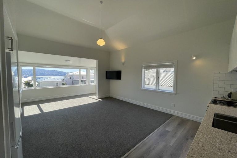 Photo of property in 2 Telford Terrace, Oriental Bay, Wellington, 6011