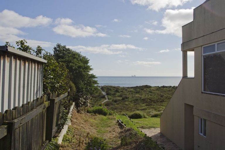 Photo of property in 450a Oceanbeach Road, Mount Maunganui, 3116