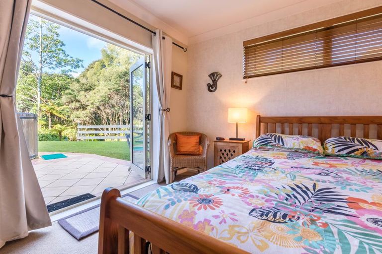 Photo of property in 118c Carter Road, Oratia, Auckland, 0604