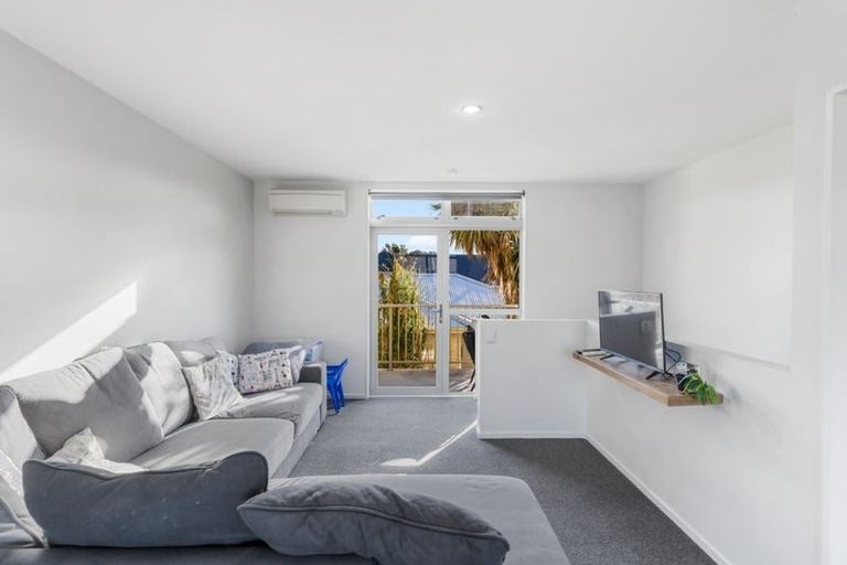 Photo of property in 2/54 Champion Street, Edgeware, Christchurch, 8013