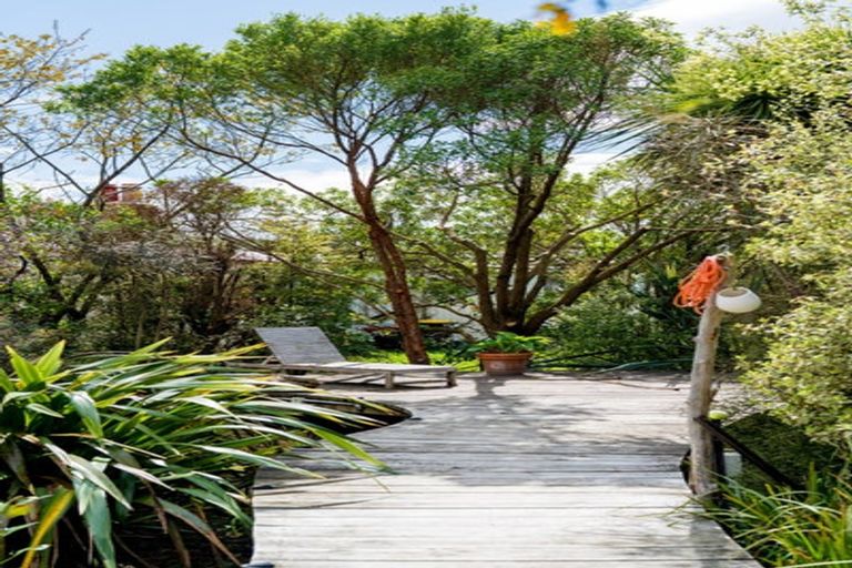 Photo of property in 17 Moana Street, Aramoana, Port Chalmers, 9082