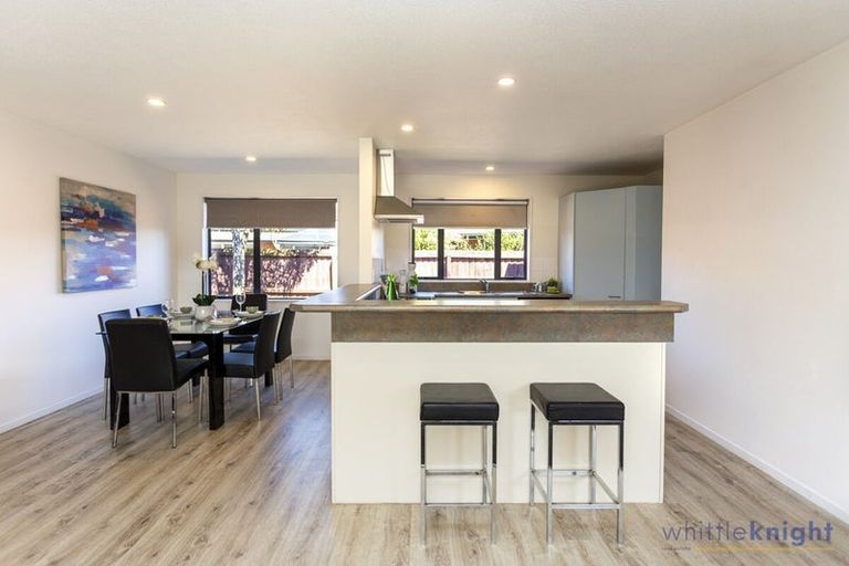 Photo of property in 35 Broadhaven Avenue, Parklands, Christchurch, 8083