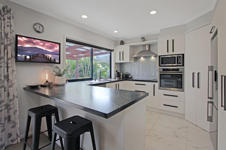 Photo of property in 148 Gravatt Road, Papamoa Beach, Papamoa, 3118