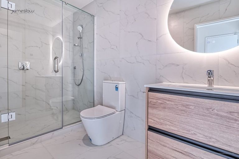 Photo of property in 6/67 Kervil Avenue, Te Atatu Peninsula, Auckland, 0610