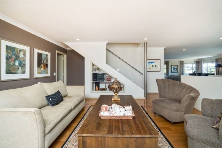 Photo of property in 6 Pegasus Terrace, Gulf Harbour, Whangaparaoa, 0930