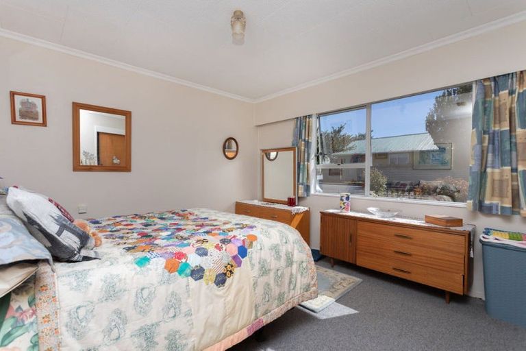 Photo of property in 9 Mccallum Street, Dannevirke, 4930