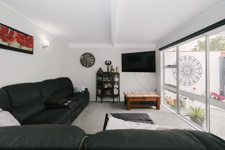 Photo of property in 72a Fairs Road, Milson, Palmerston North, 4414