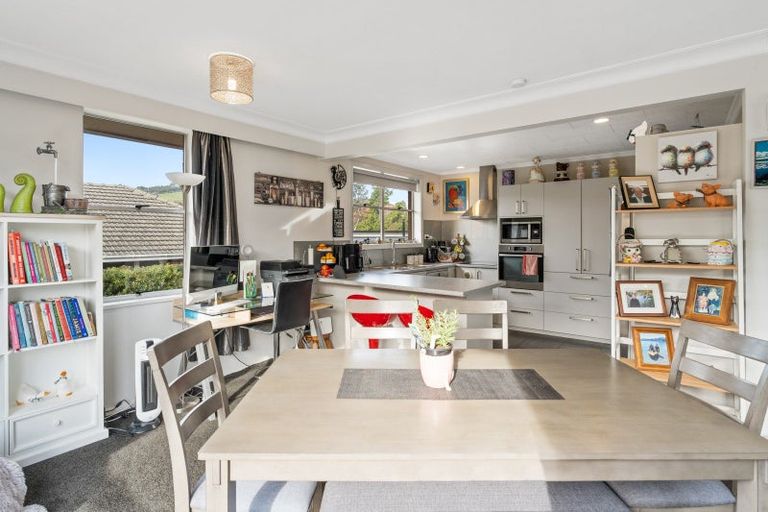 Photo of property in 290 Main South Road, Green Island, Dunedin, 9018