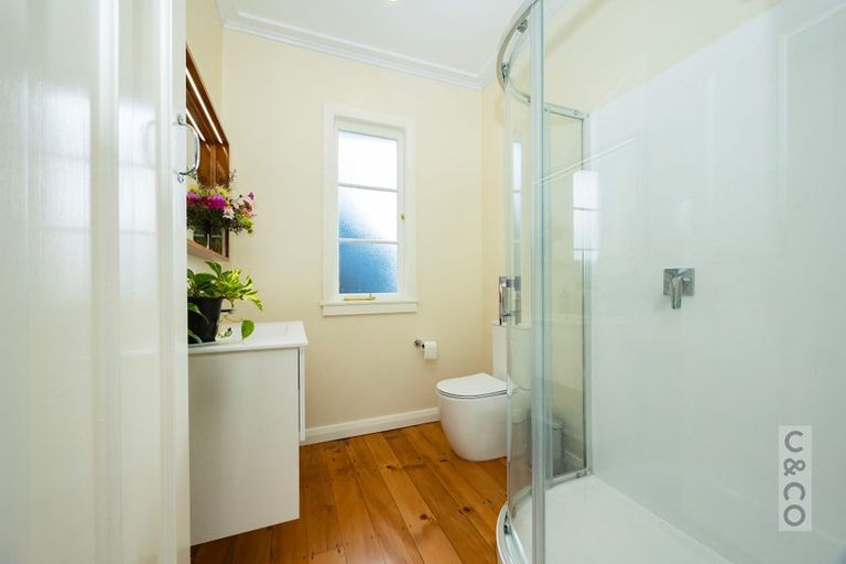 Photo of property in 16 Karaka Street, Helensville, 0800