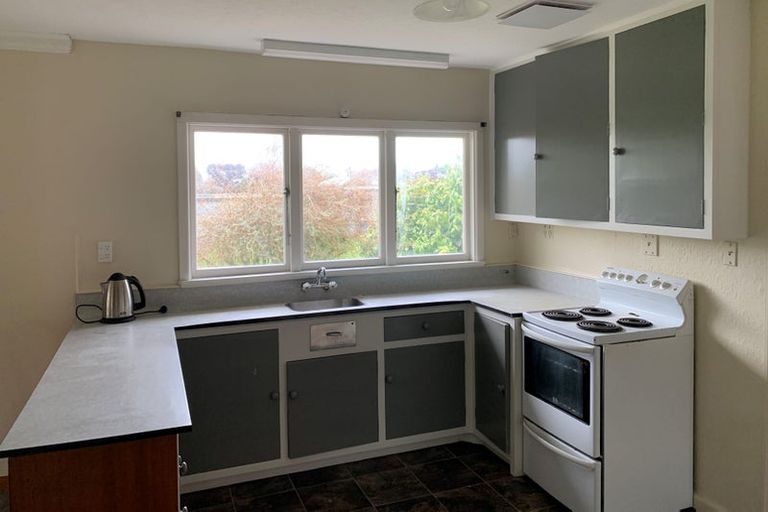 Photo of property in High Street, Leeston, 7632