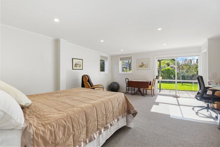 Photo of property in 2 Highfield Place, Lynmore, Rotorua, 3010