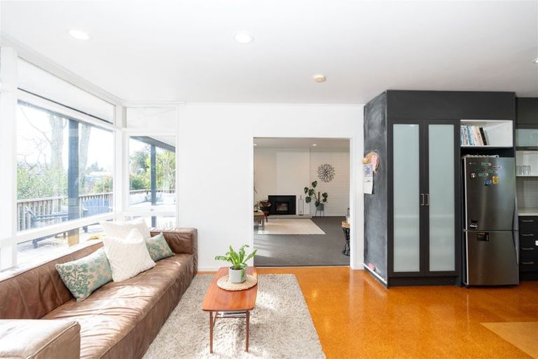 Photo of property in 24 Tudor Crescent, Chedworth, Hamilton, 3210