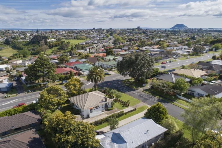 Photo of property in 1 Bell Street, Judea, Tauranga, 3110