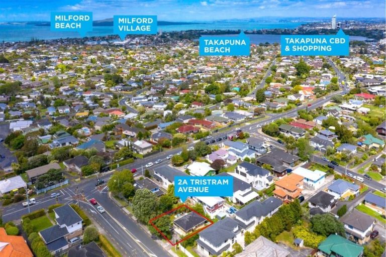 Photo of property in 1/2 Tristram Avenue, Forrest Hill, Auckland, 0620