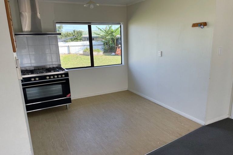 Photo of property in 3 Holmes Place, Flaxmere, Hastings, 4120