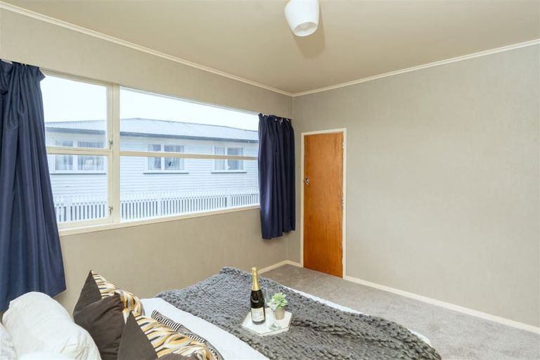 Photo of property in 9 Rosalind Street, Deanwell, Hamilton, 3206