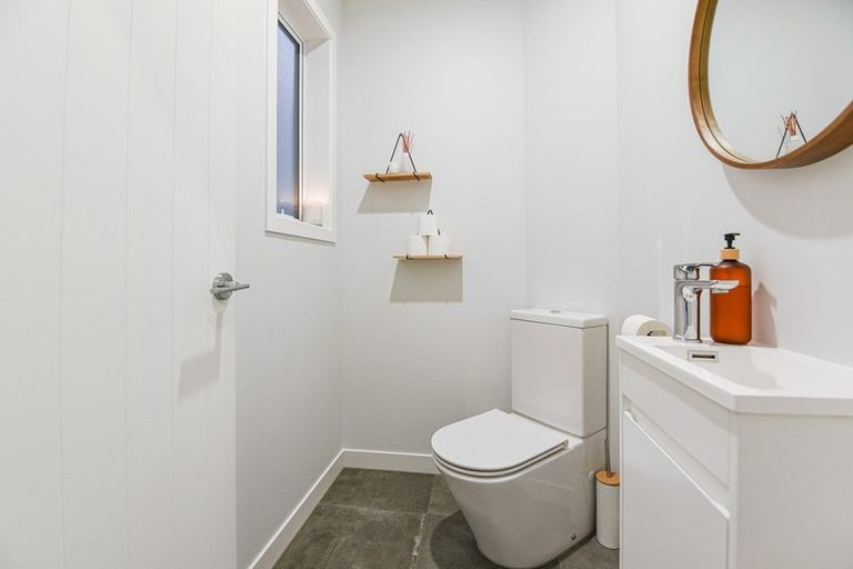 Photo of property in 24 Clifford Close, Leamington, Cambridge, 3432